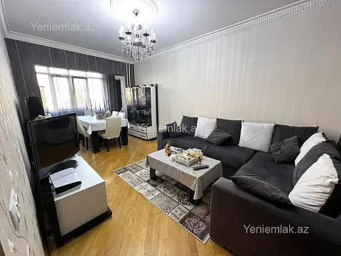 Satılır 3 otaqlı köhnə tikili 90 m² — Bakı, Binəqədi 3 otaq 90.00 m²
