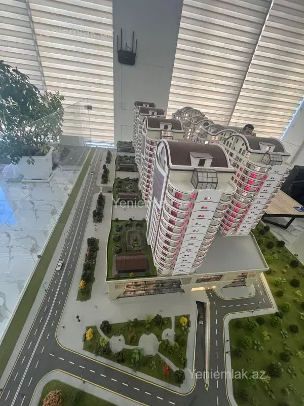 Satılır 3 otaqlı yeni tikili 129 m²