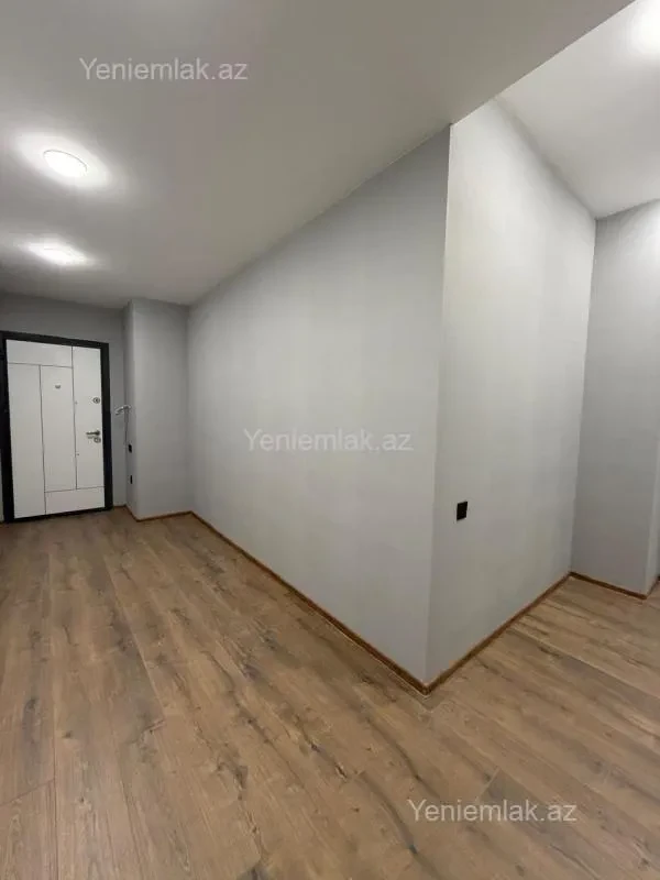 Satılır 2 otaqlı yeni tikili 82 m²
