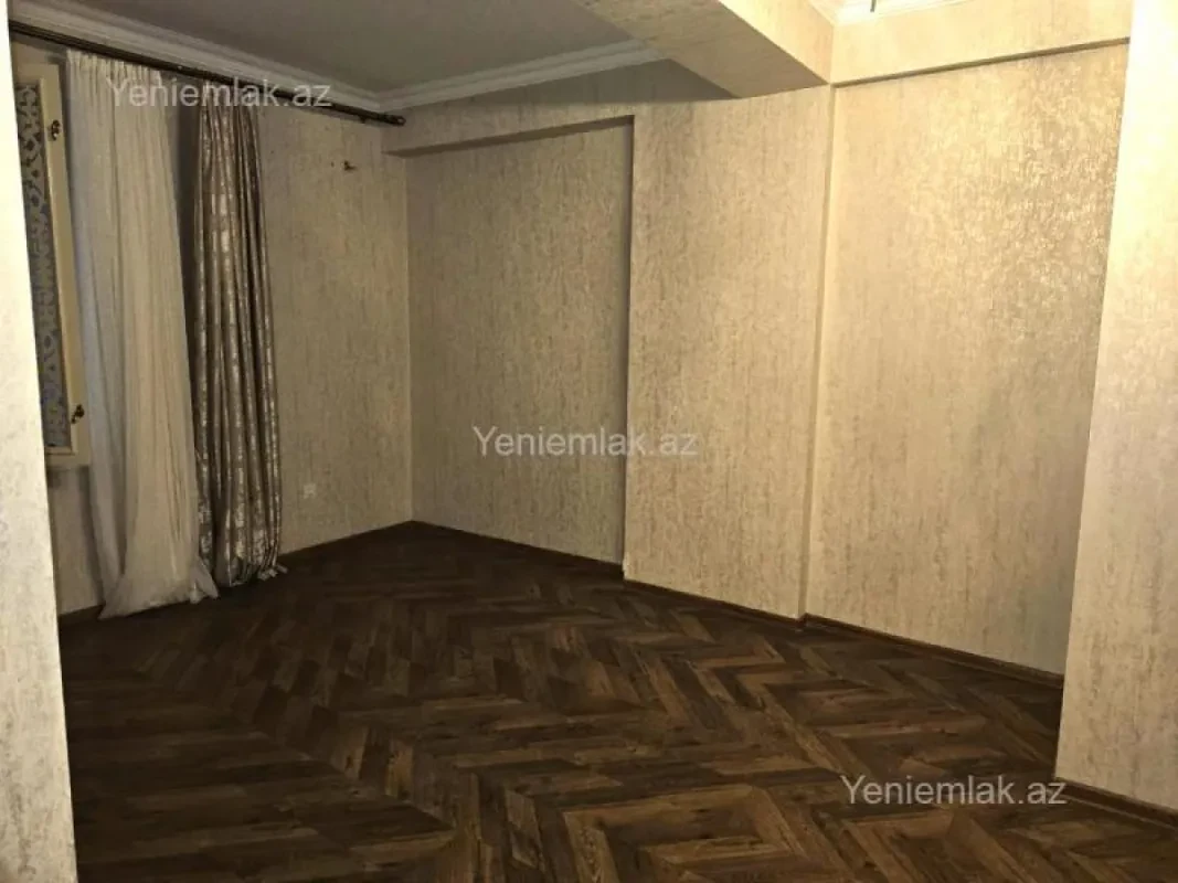 Satılır 3 otaqlı yeni tikili 95 m²