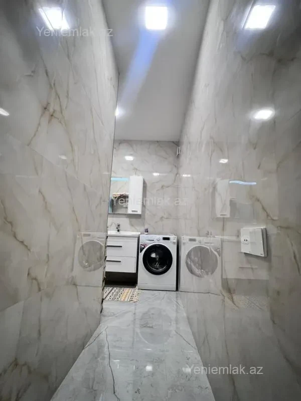 Satılır 2 otaqlı yeni tikili 70 m²