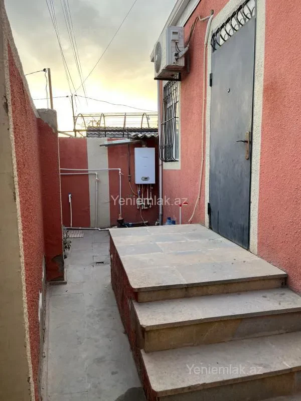 Satılır 2 otaqlı həyət evi 50 m²