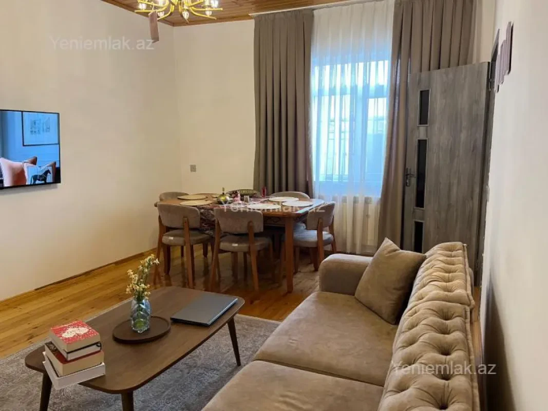 Satılır 2 otaqlı həyət evi 50 m²