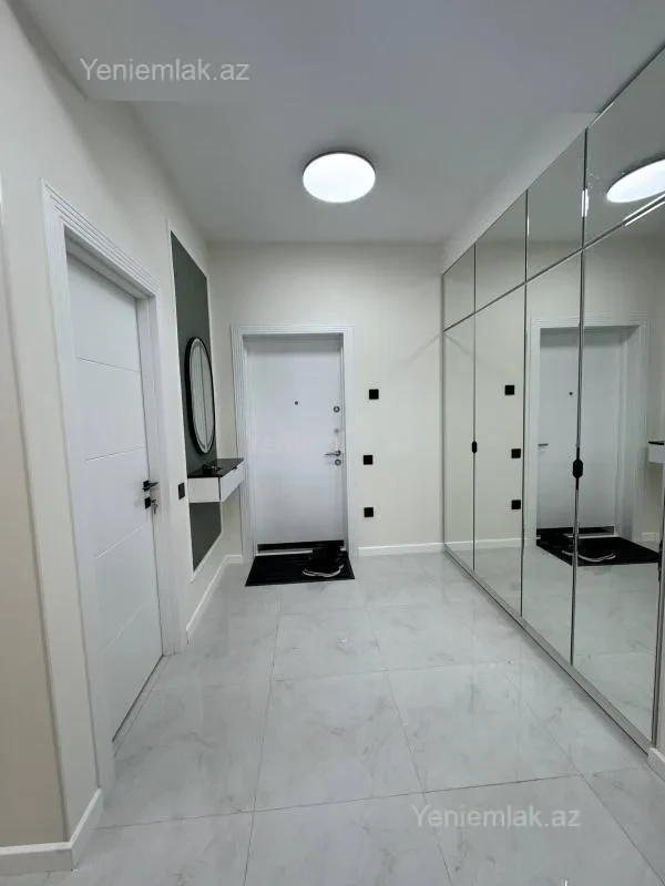 Satılır 2 otaqlı yeni tikili 78 m²