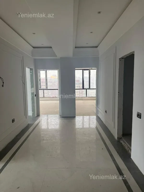 Satılır 3 otaqlı yeni tikili 112 m²