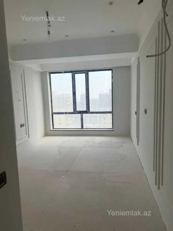 Satılır 3 otaqlı yeni tikili 112 m²