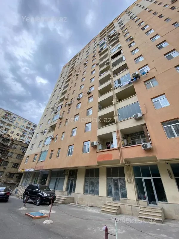 Satılır 2 otaqlı yeni tikili 100 m²