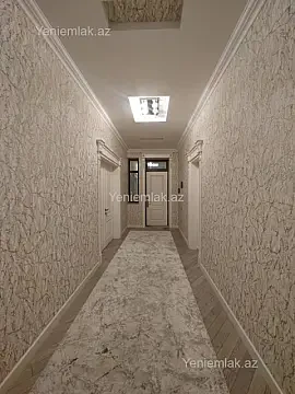 Satılır 6 otaqlı həyət evi 300 m²