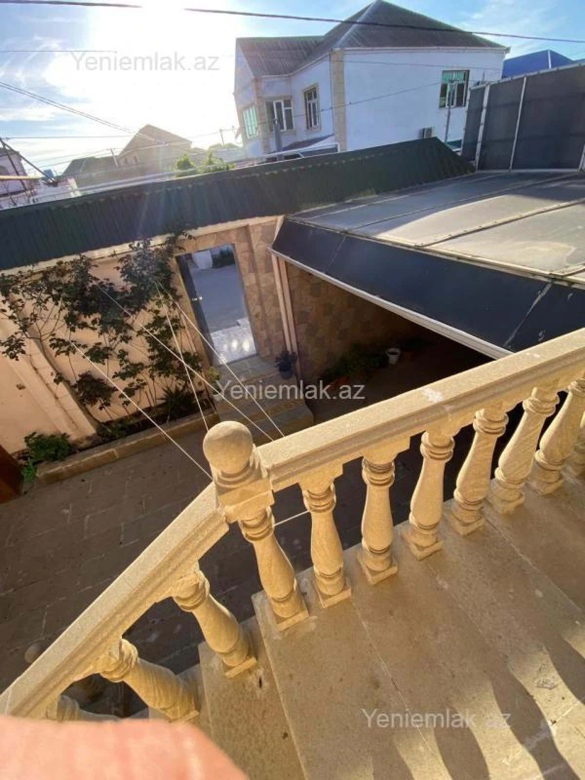Satılır 6 otaqlı həyət evi 200 m²