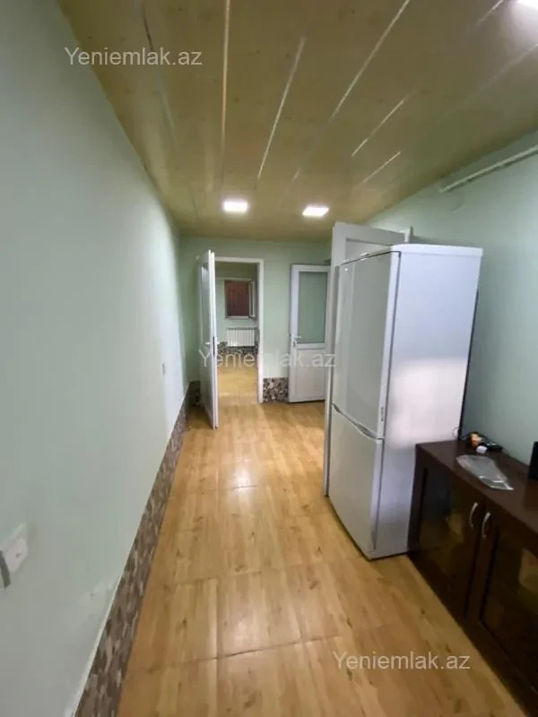Satılır 6 otaqlı həyət evi 200 m²