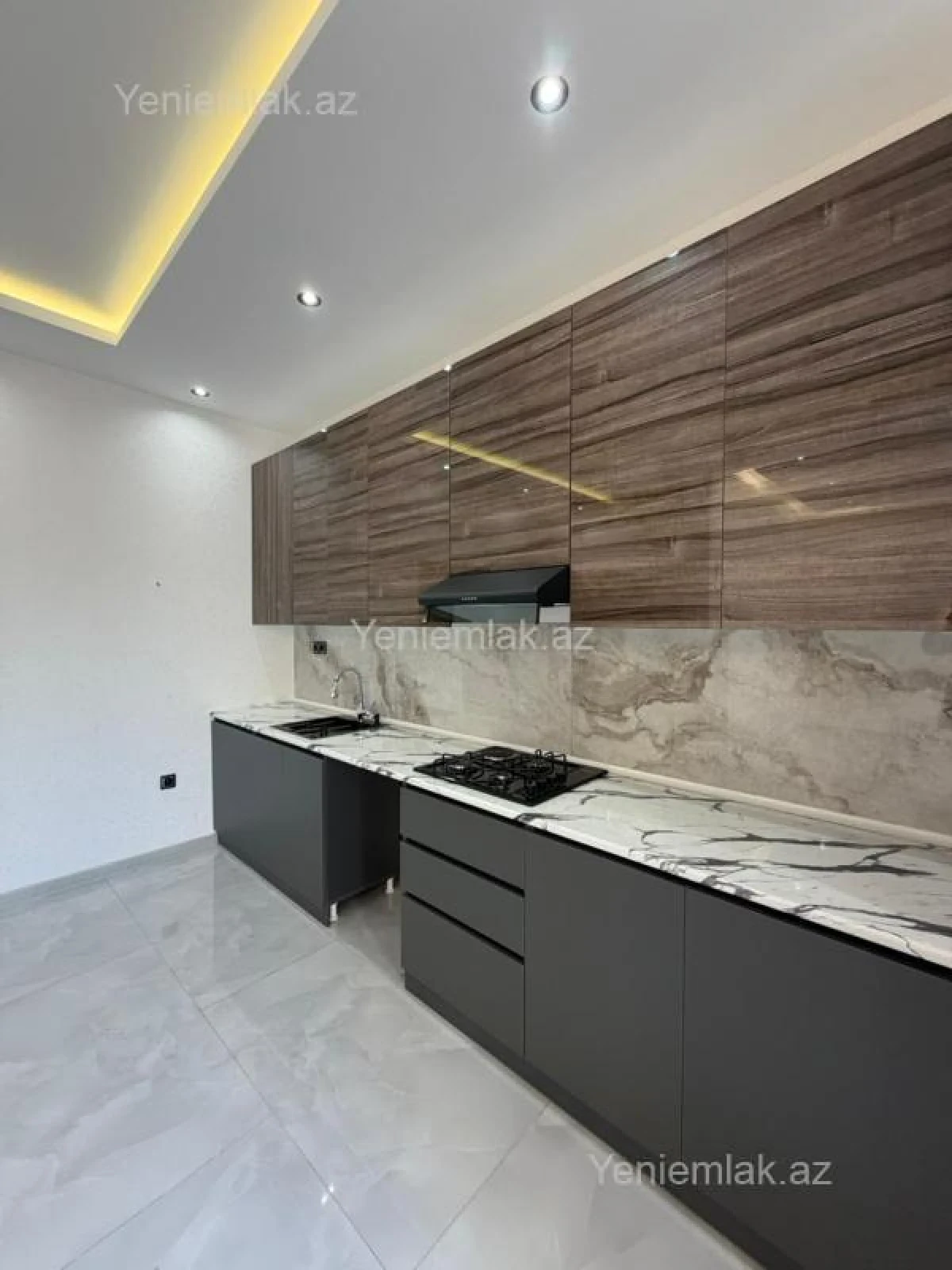 Satılır 3 otaqlı həyət evi 100 m²