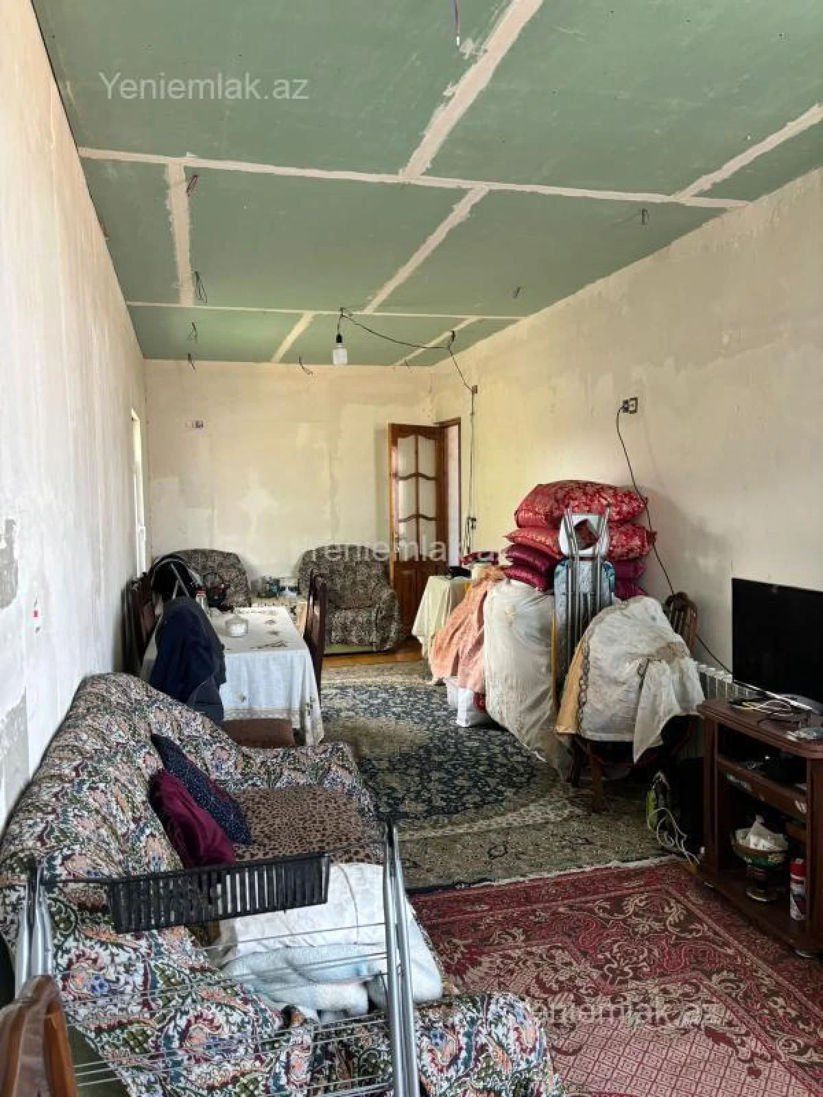 Satılır 6 otaqlı həyət evi 130 m²