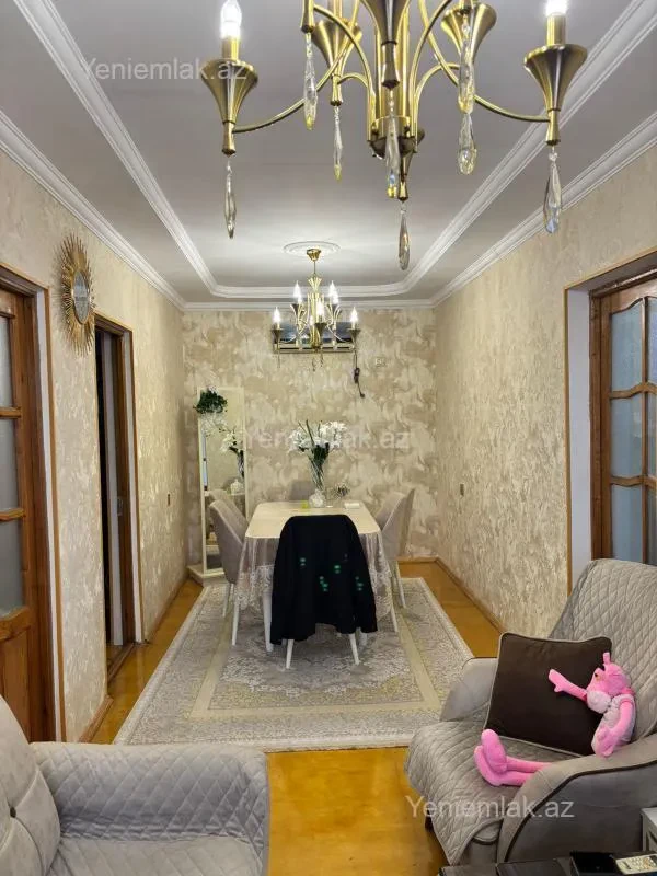 Satılır 6 otaqlı həyət evi 130 m²