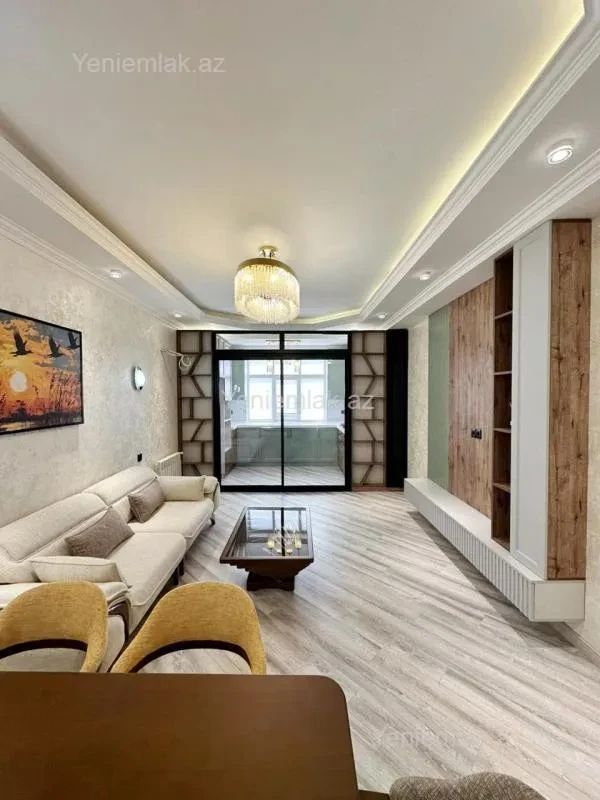 Satılır 3 otaqlı yeni tikili 90 m²