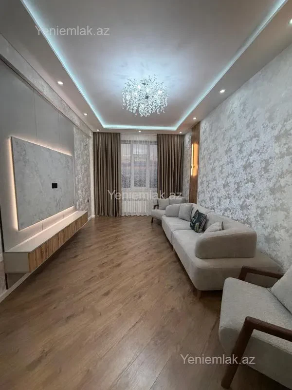 Satılır 3 otaqlı yeni tikili 80 m²