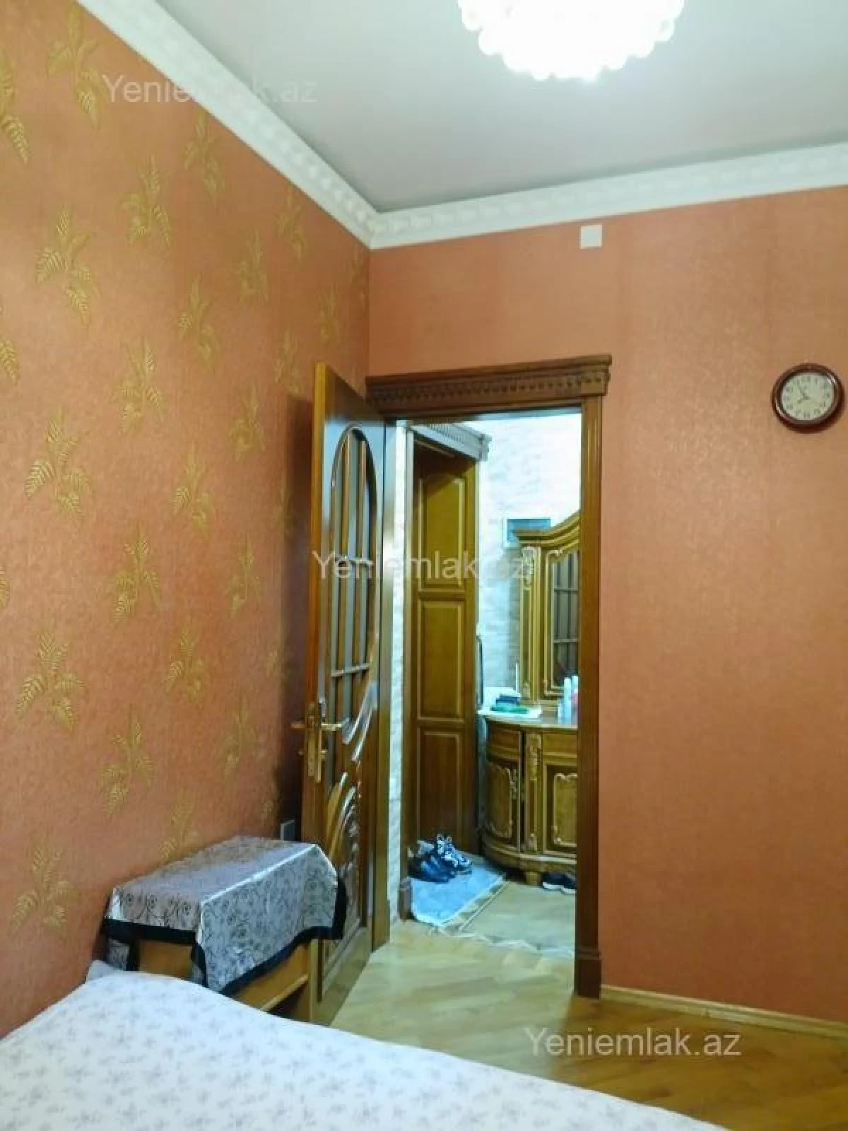 Satılır 3 otaqlı köhnə tikili 80 m²
