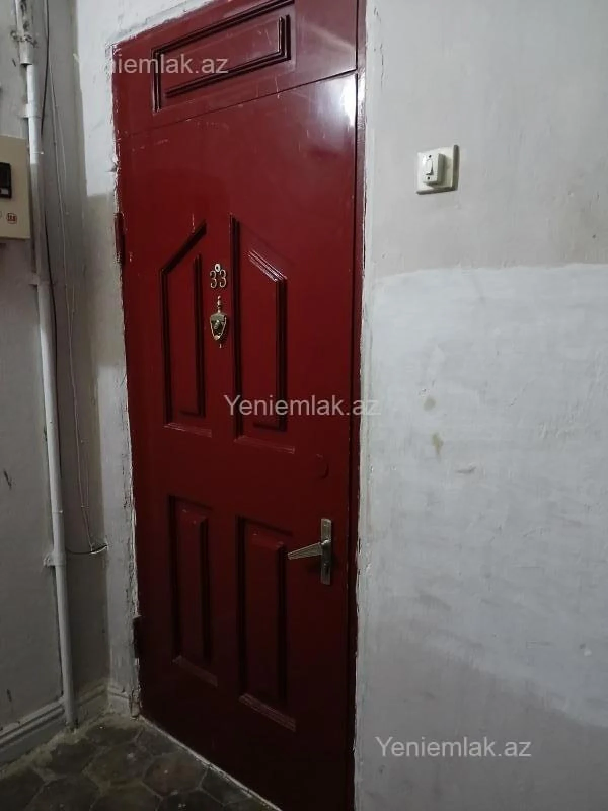Satılır 3 otaqlı köhnə tikili 80 m²