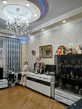 Satılır 3 otaqlı köhnə tikili 80 m²