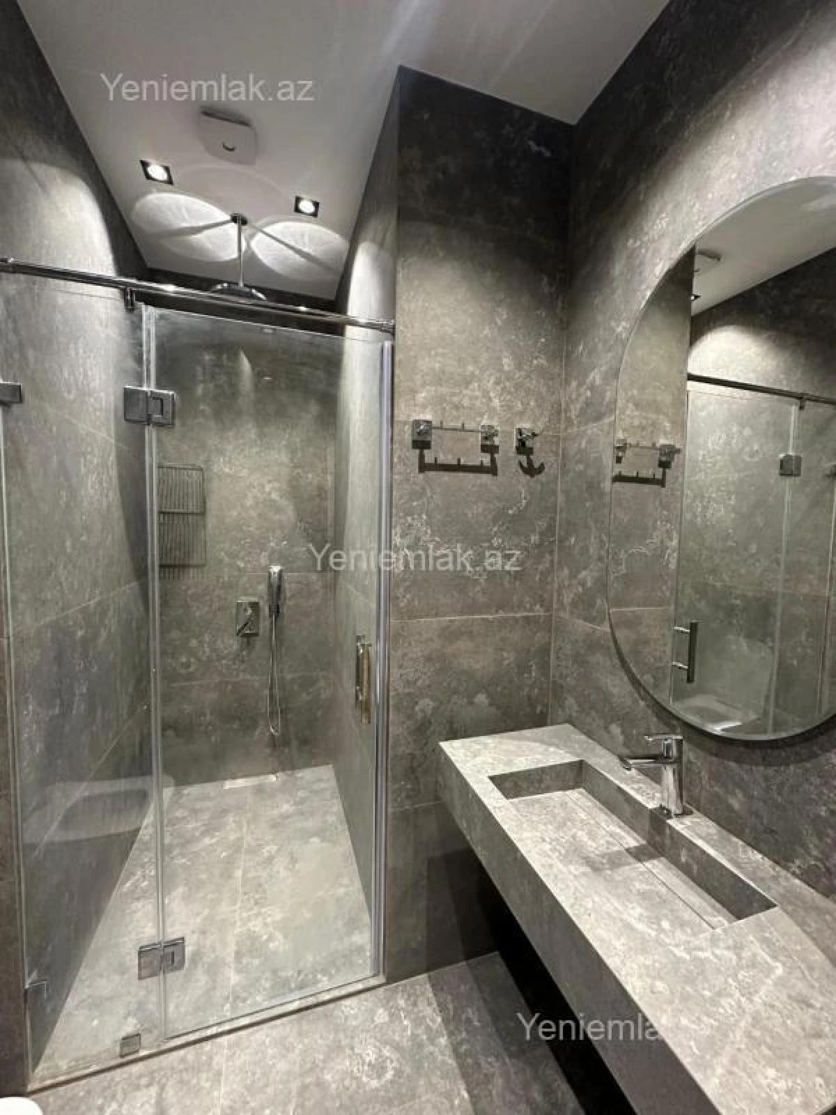 Satılır 3 otaqlı yeni tikili 145 m²