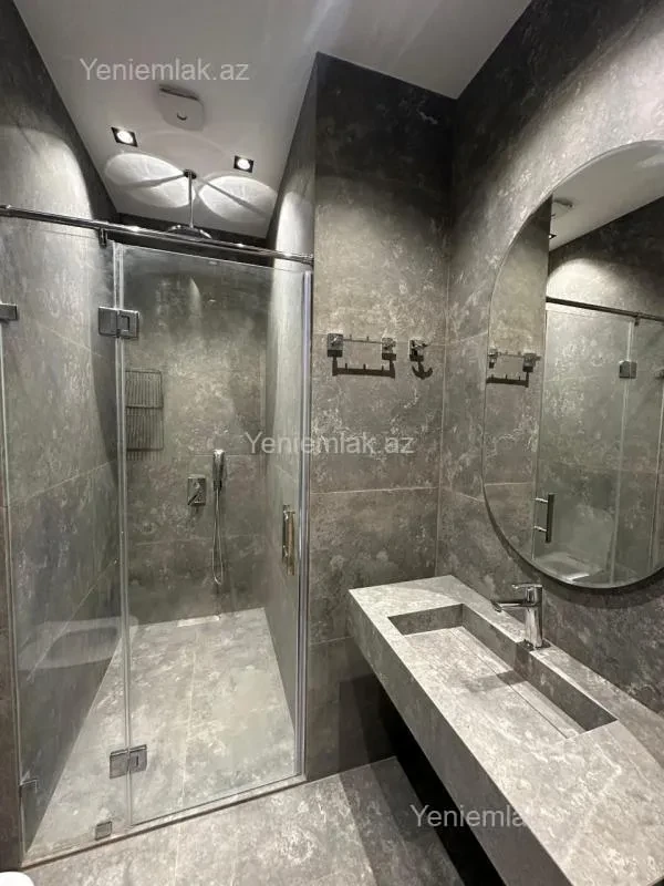 Satılır 3 otaqlı yeni tikili 145 m²