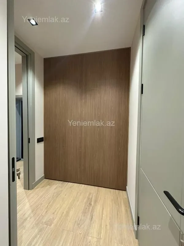 Satılır 3 otaqlı yeni tikili 145 m²