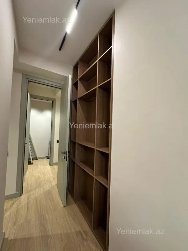 Satılır 3 otaqlı yeni tikili 145 m²