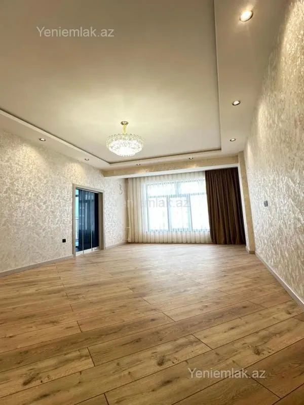 Satılır 2 otaqlı yeni tikili 75 m²