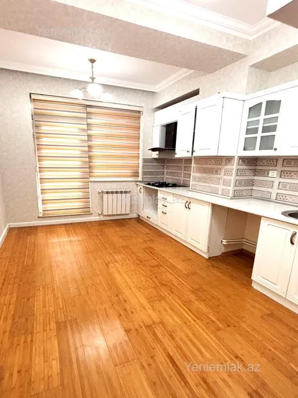 Satılır 2 otaqlı yeni tikili 80 m²
