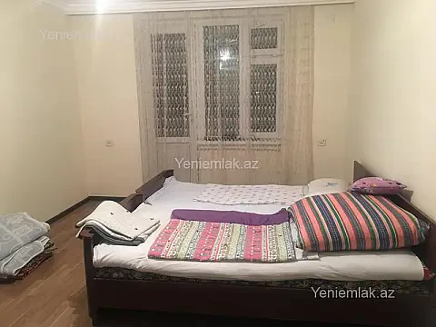 Satılır 3 otaqlı köhnə tikili 70 m²