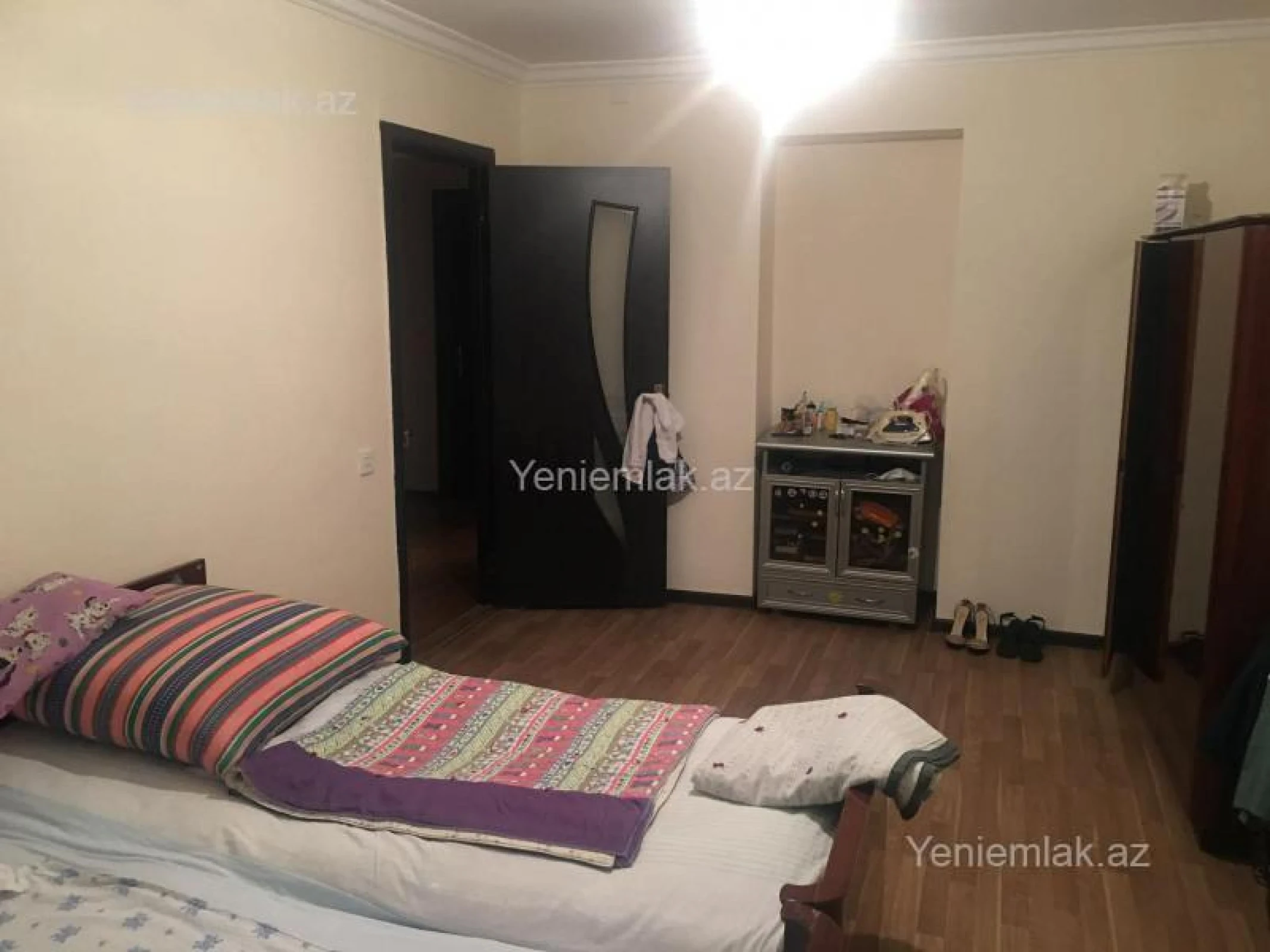 Satılır 3 otaqlı köhnə tikili 70 m²