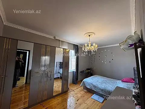 Satılır 4 otaqlı həyət evi 100 m²