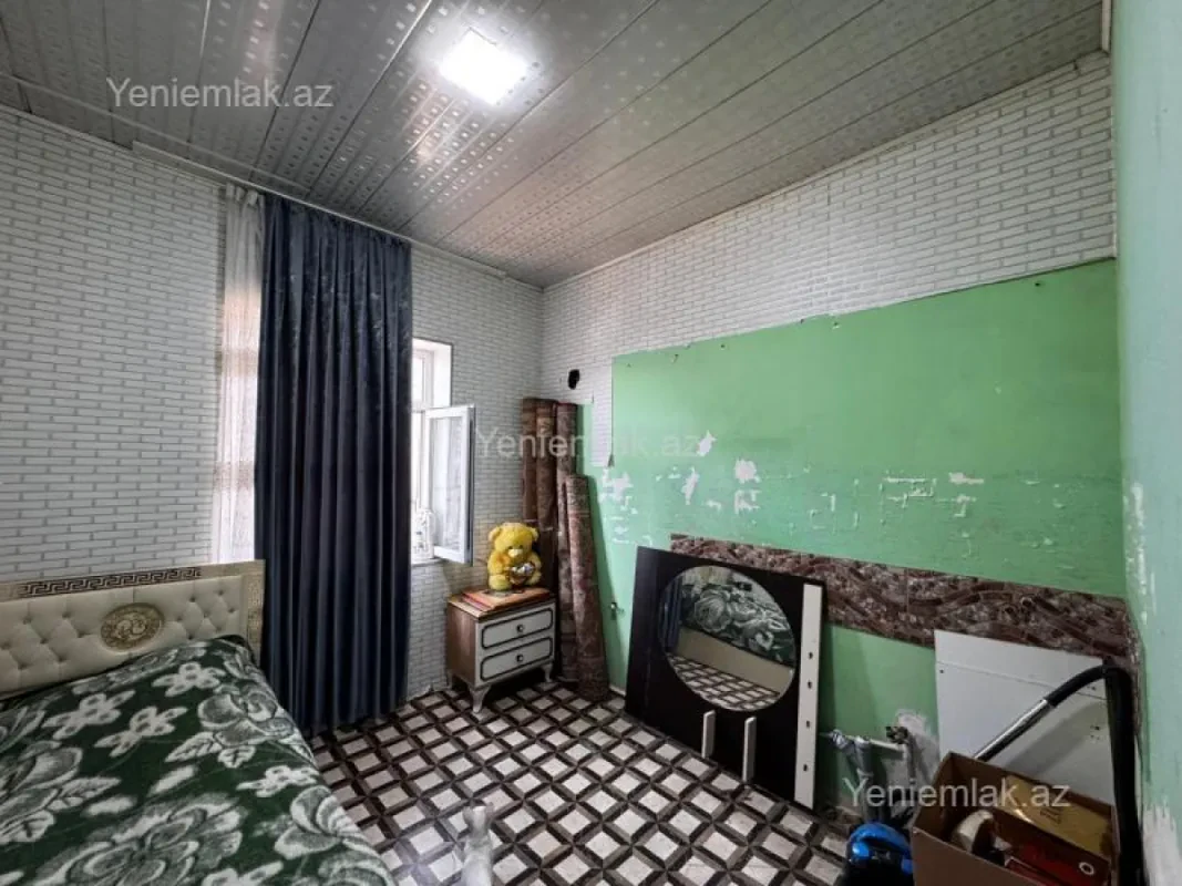 Satılır 4 otaqlı həyət evi 100 m²