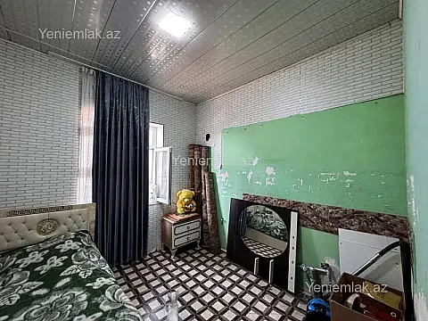 Satılır 4 otaqlı həyət evi 100 m²