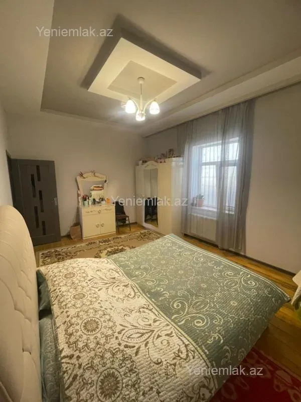 Satılır 4 otaqlı həyət evi 100 m²