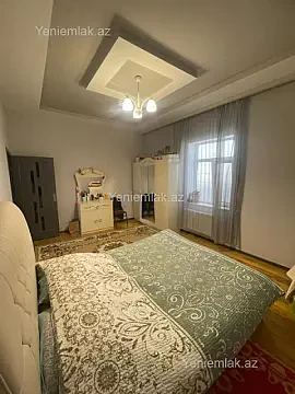 Satılır 4 otaqlı həyət evi 100 m²