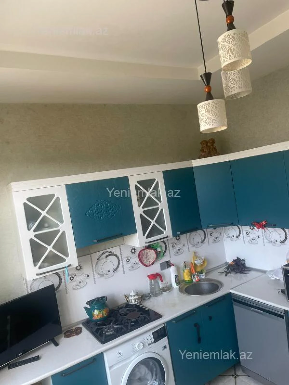 Satılır 4 otaqlı həyət evi 100 m²