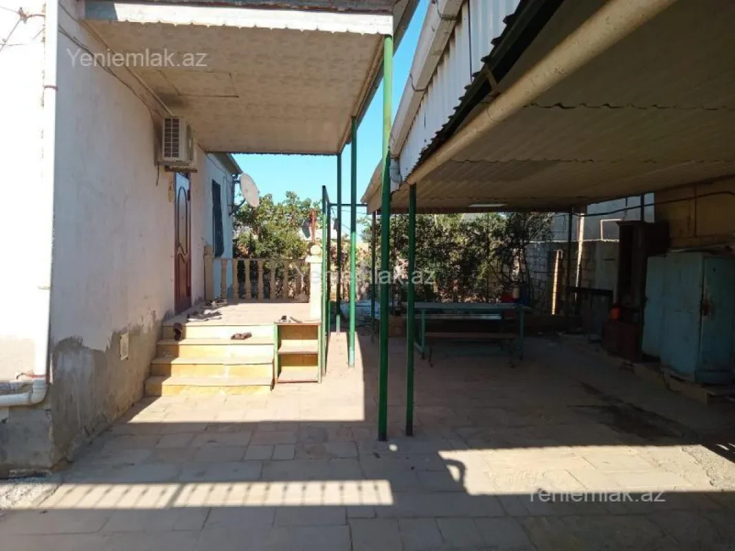 Satılır 3 otaqlı həyət evi 90 m²