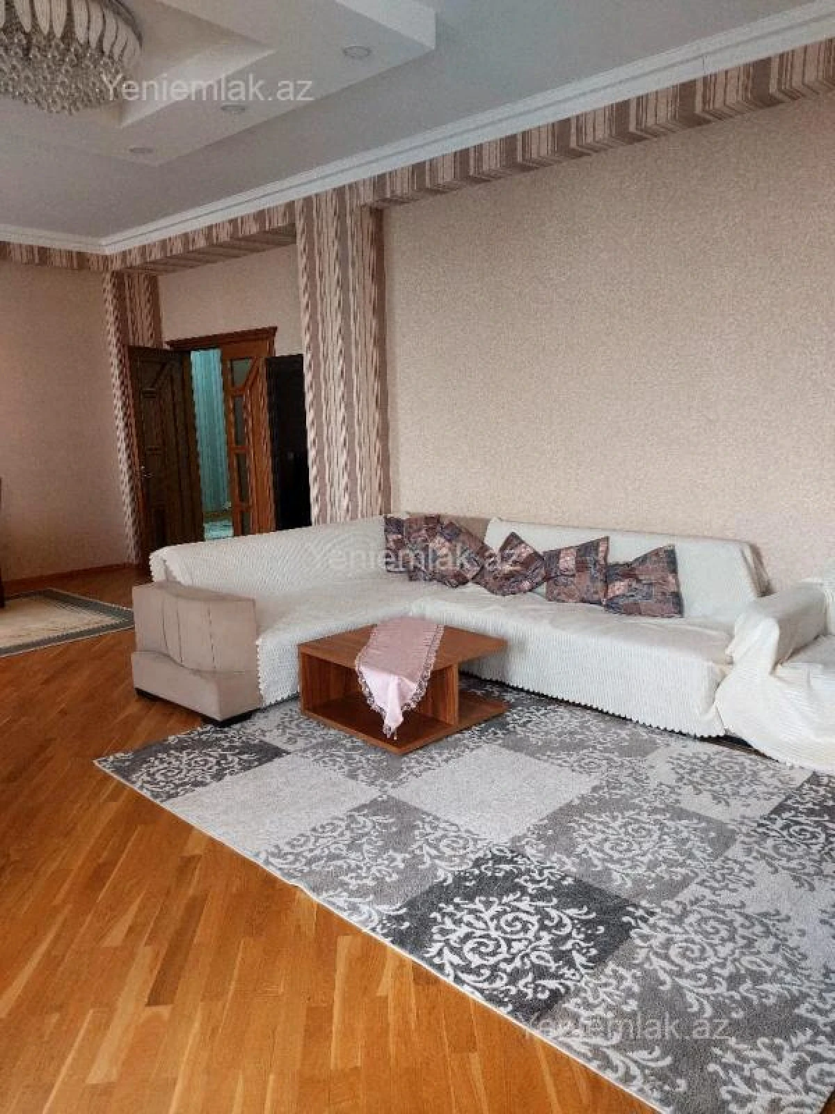 Satılır 3 otaqlı yeni tikili 178 m²