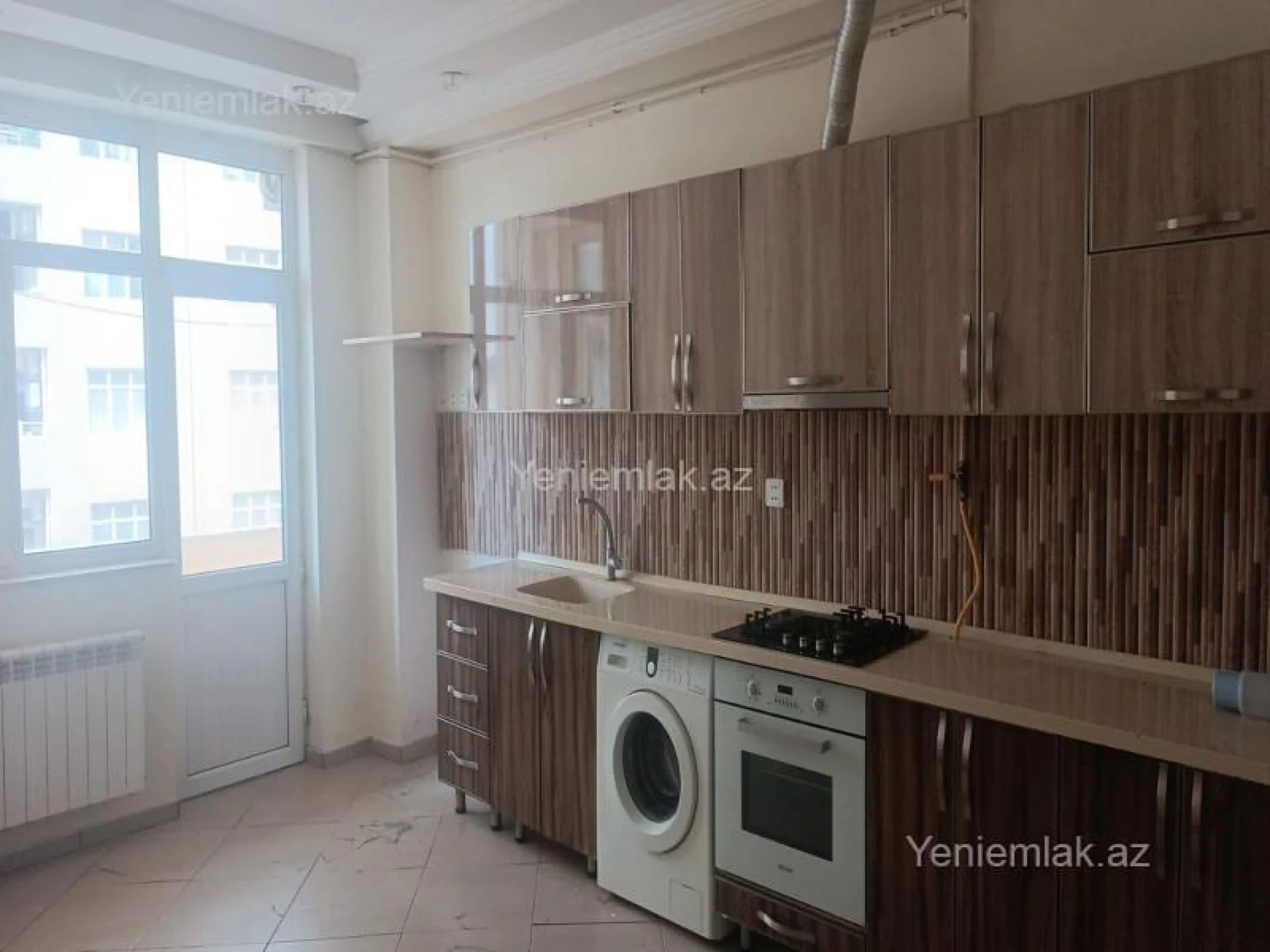 Satılır 2 otaqlı yeni tikili 91 m²