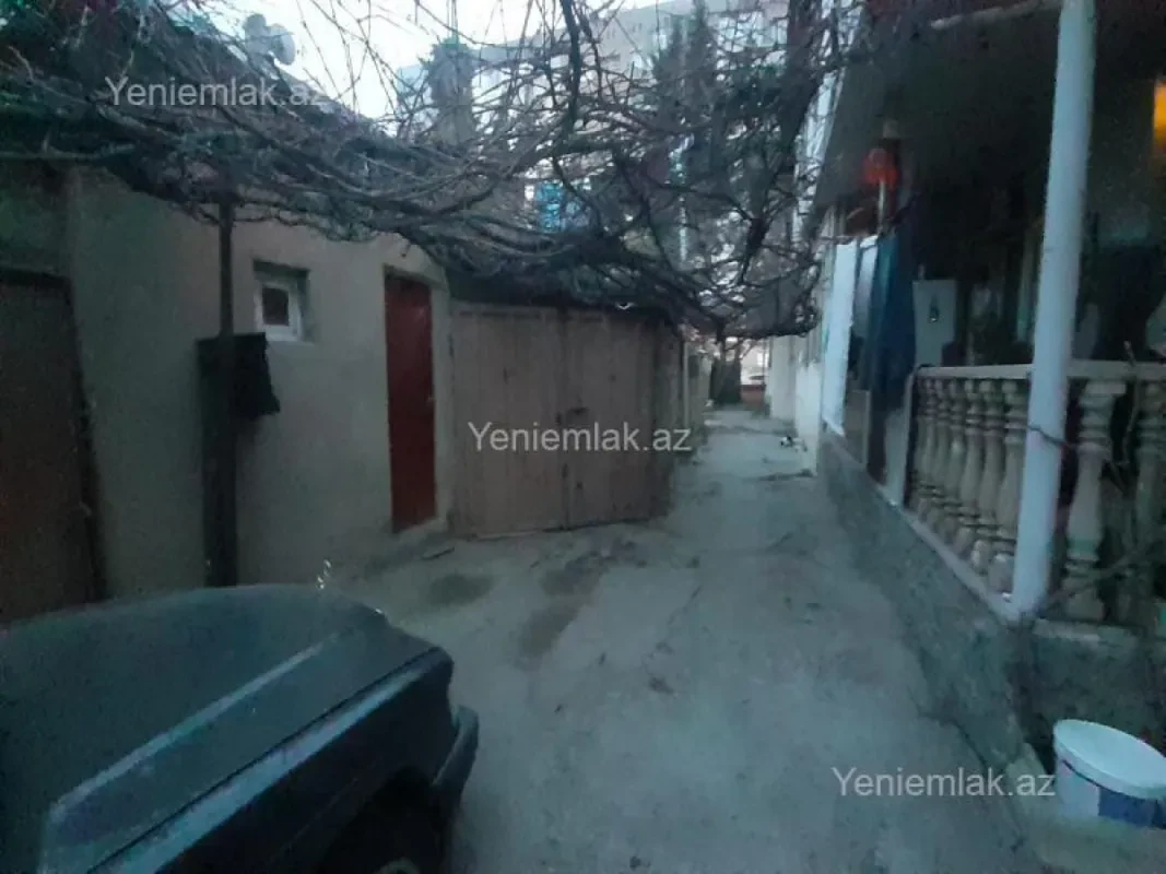 Satılır 2 otaqlı köhnə tikili 45 m²