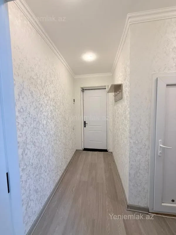 Satılır 2 otaqlı köhnə tikili 40 m²