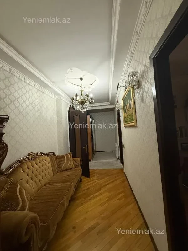 Satılır 2 otaqlı köhnə tikili 40 m²