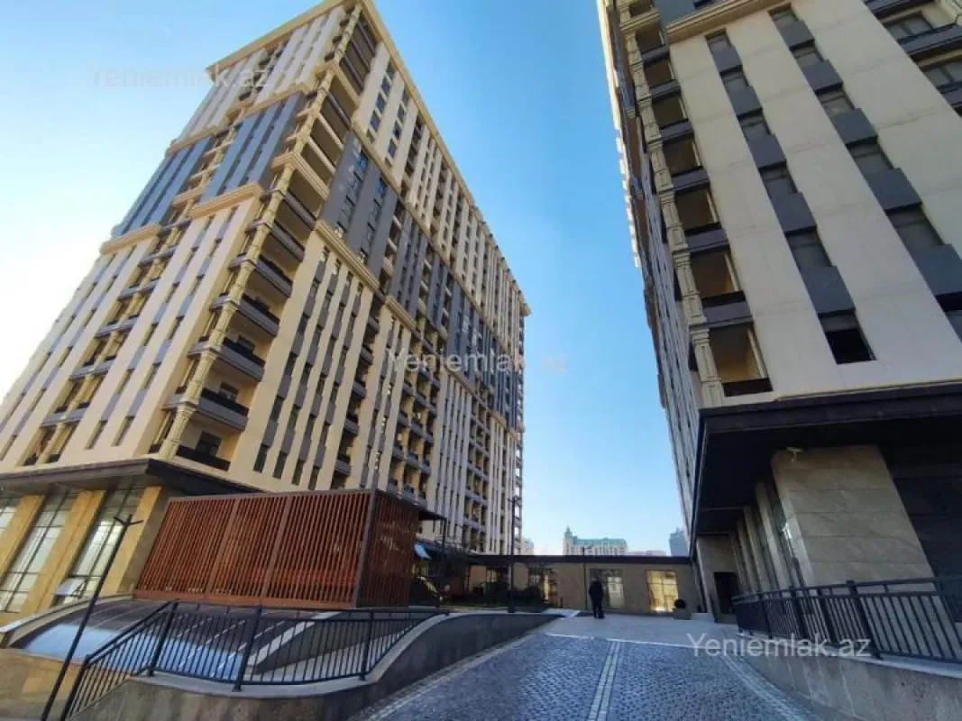 Satılır 3 otaqlı yeni tikili 117 m²