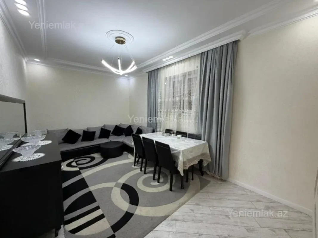 Satılır 3 otaqlı həyət evi 200 m²