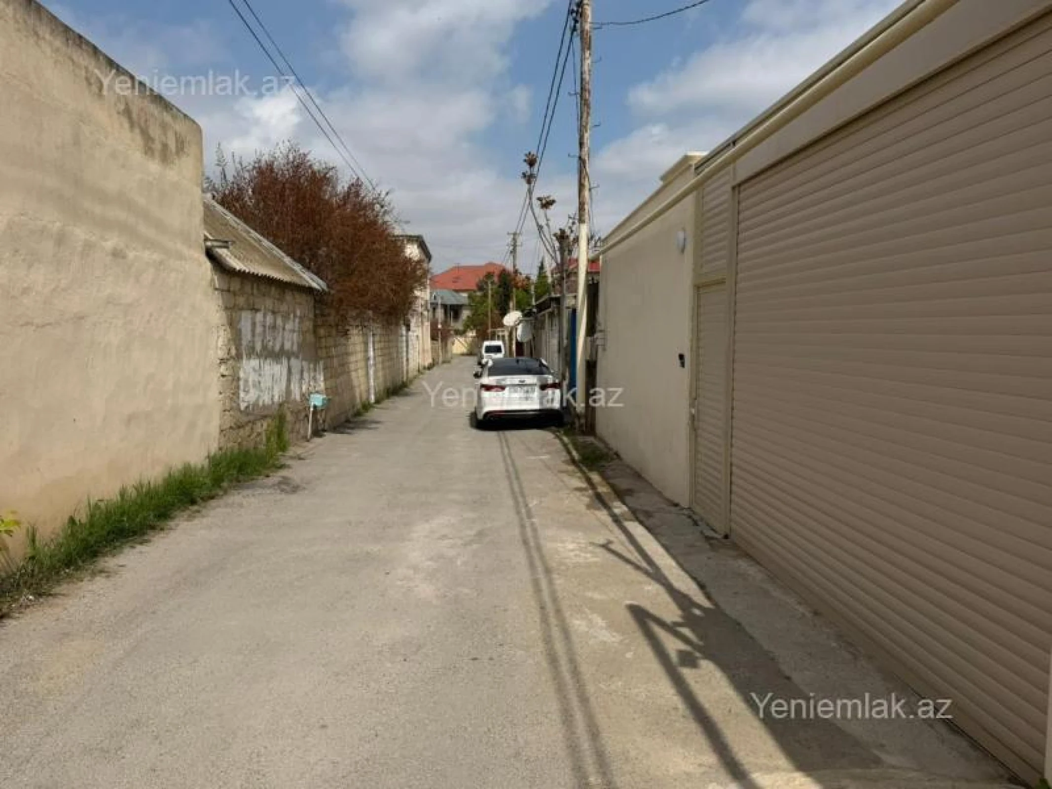 Satılır 3 otaqlı həyət evi 200 m²