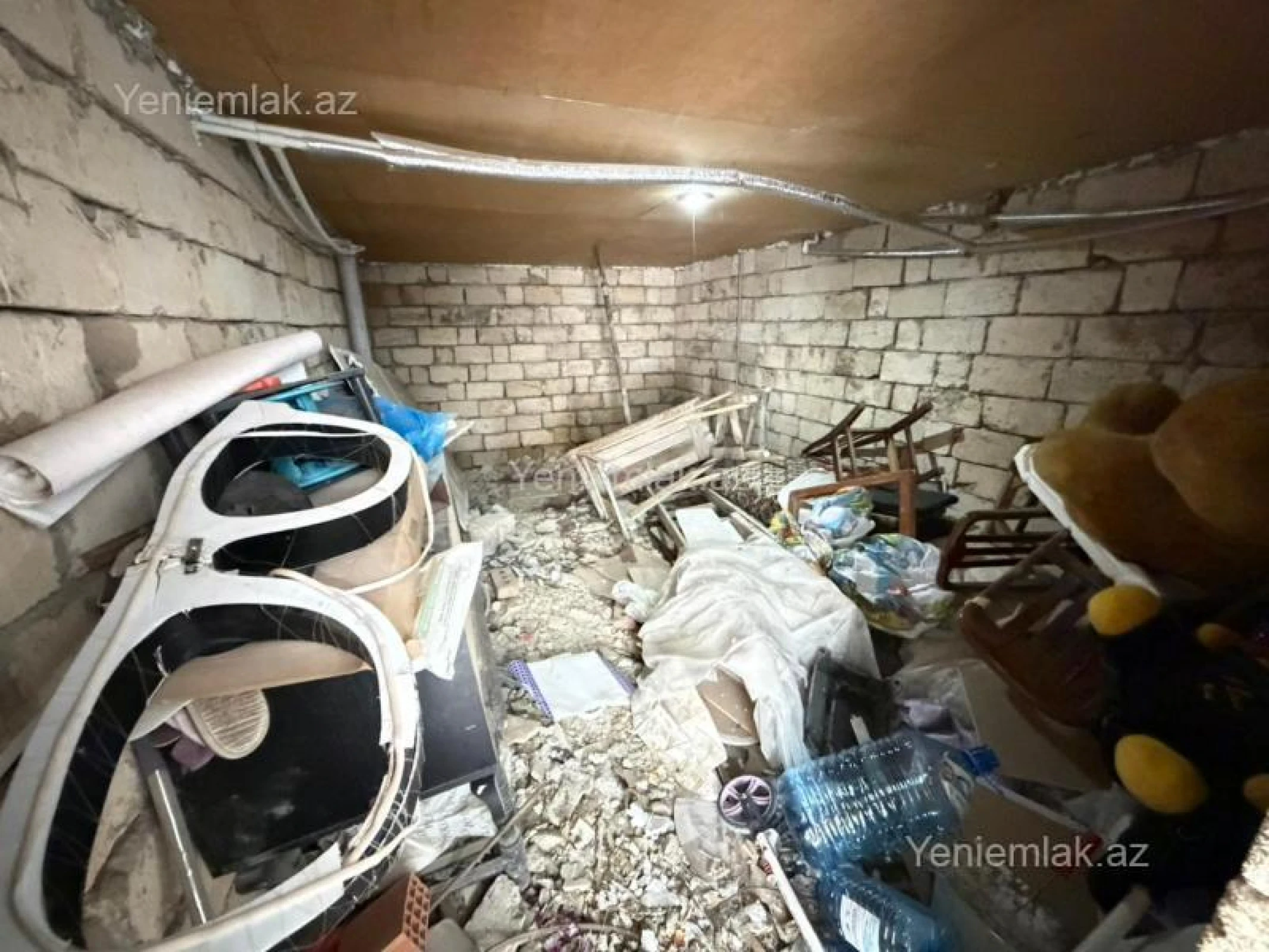 Satılır 3 otaqlı həyət evi 200 m²
