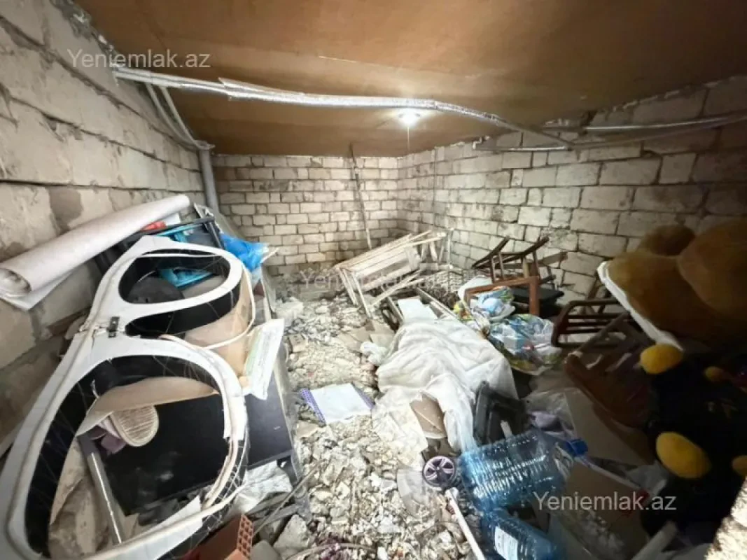 Satılır 3 otaqlı həyət evi 200 m²