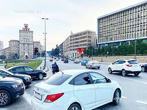 Satılır 1 otaqlı köhnə tikili 40 m² — Bakı, Yasamal 1 otaq 40.00 m²