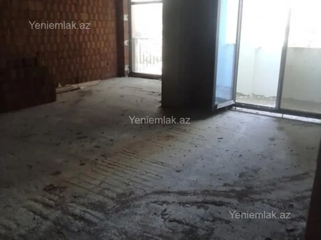 Satılır 5 otaqlı yeni tikili 270 m²