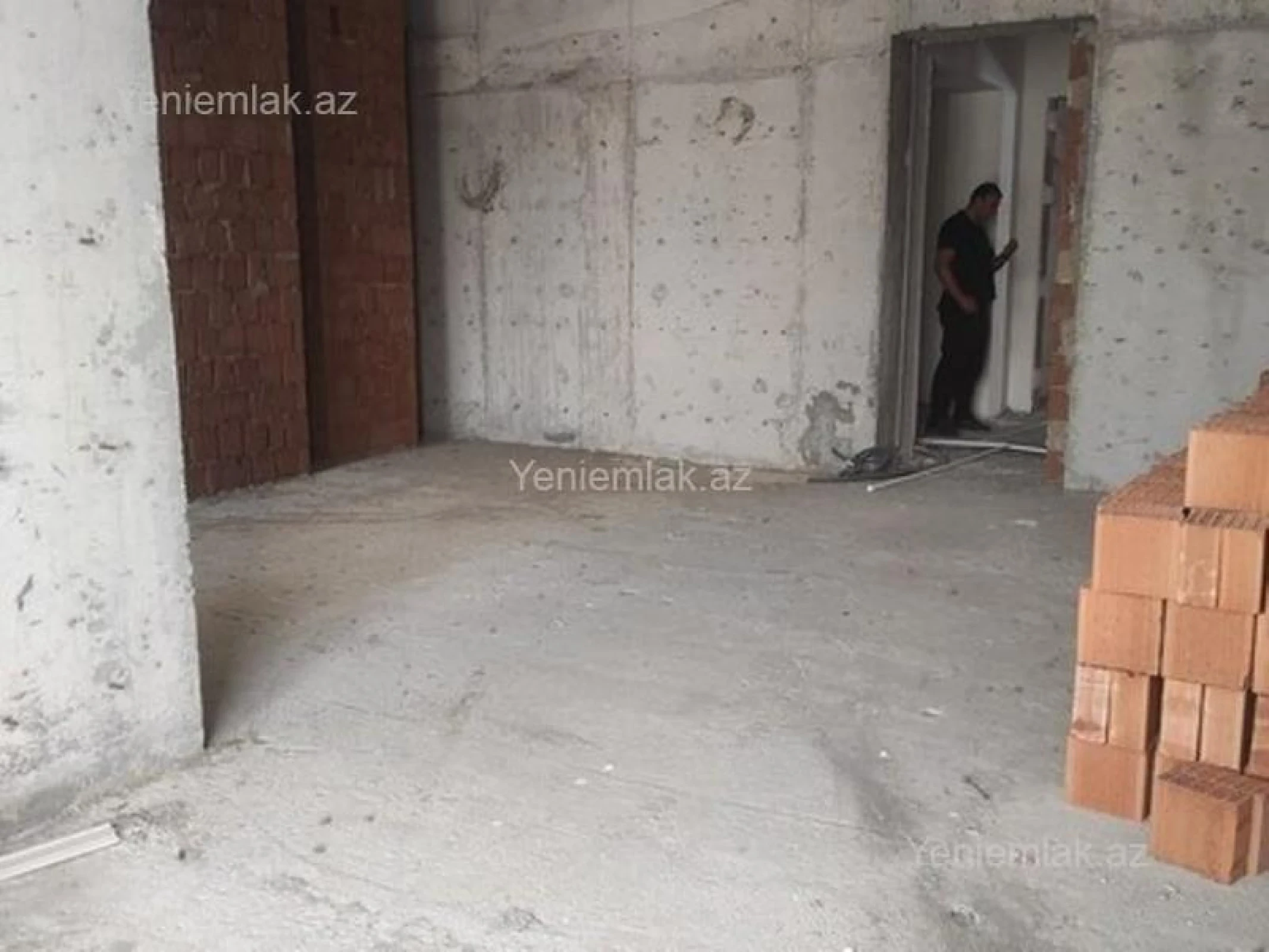 Satılır 5 otaqlı yeni tikili 270 m²